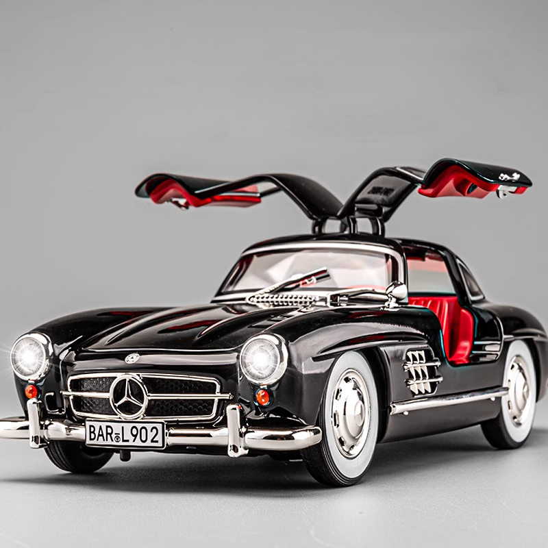 Model Kit Ferrari - 1:24 Mercedes-Benz 300SL Classic Car Alloy