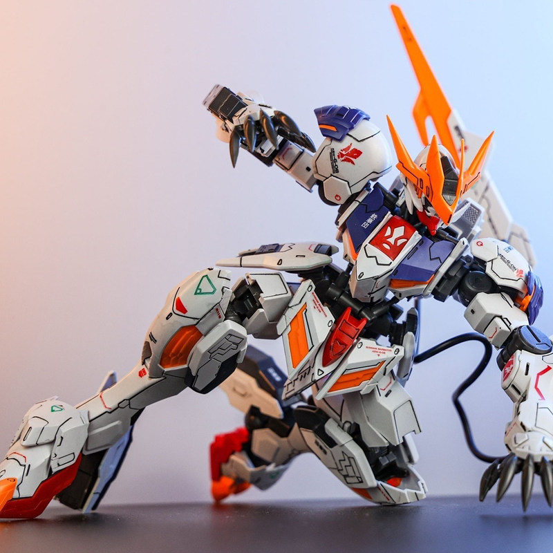 Max Tv03 1/100 Barbatos Lupus  – Model Kit Oberon recenzja i cena